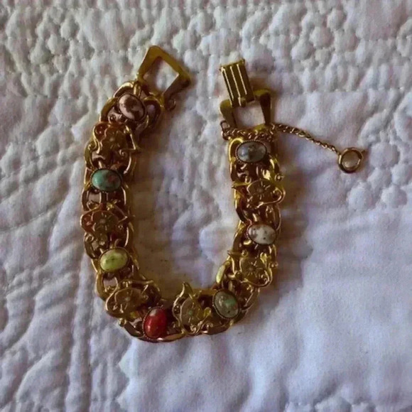 victorian chunky  renaissance revival golden hearts cab bracelet - Picture 3 of 5